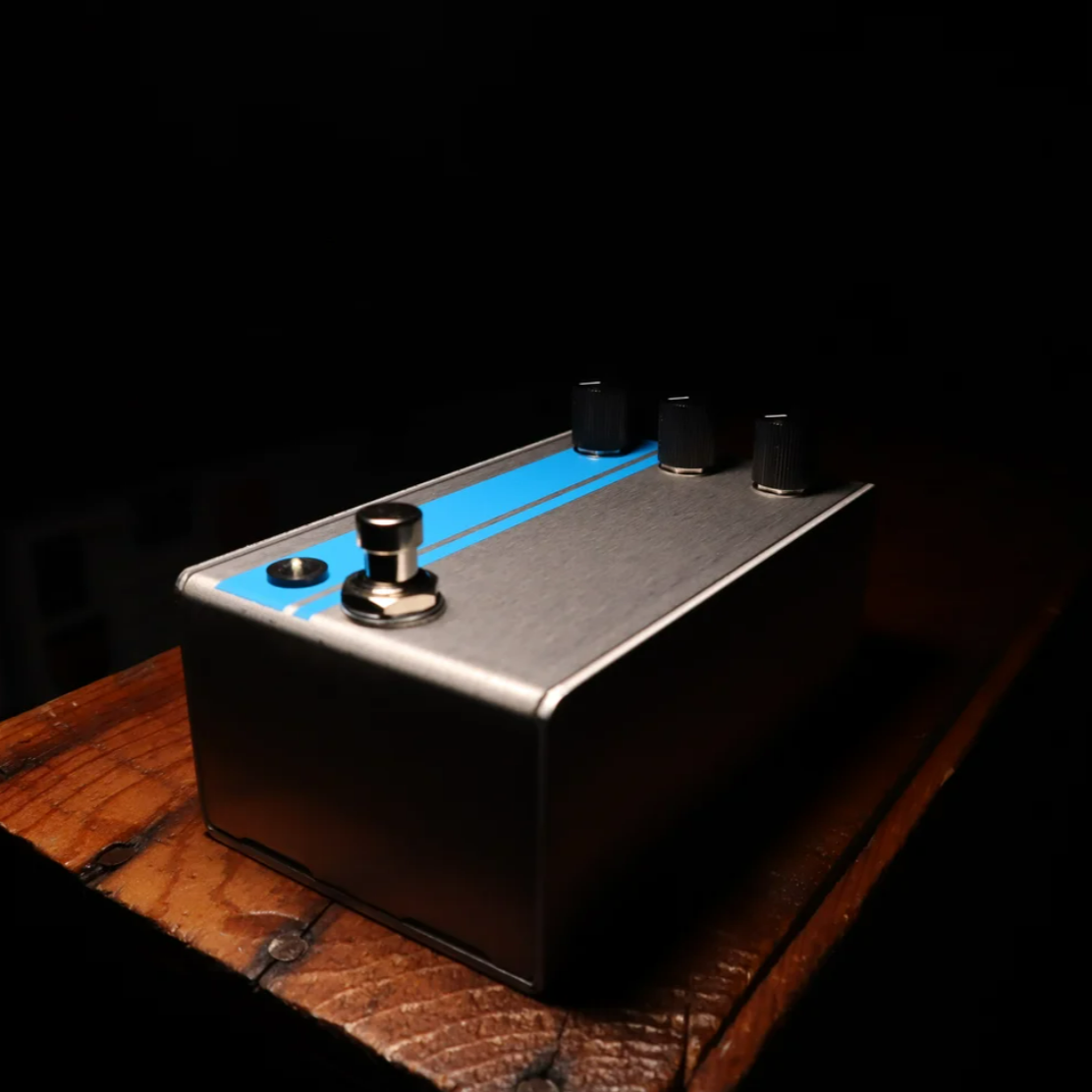 Aerocomet "1176 Rev. A (Blue Stripe) preamp"