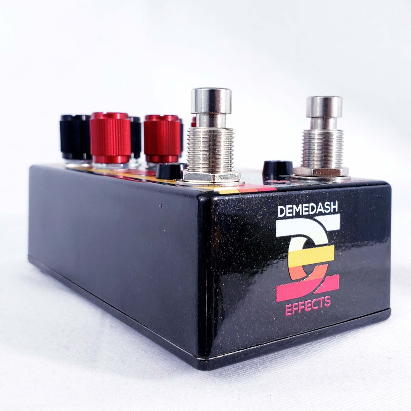 T-60 Alalog Modulator Chorus Flange and Vibrato Pedal