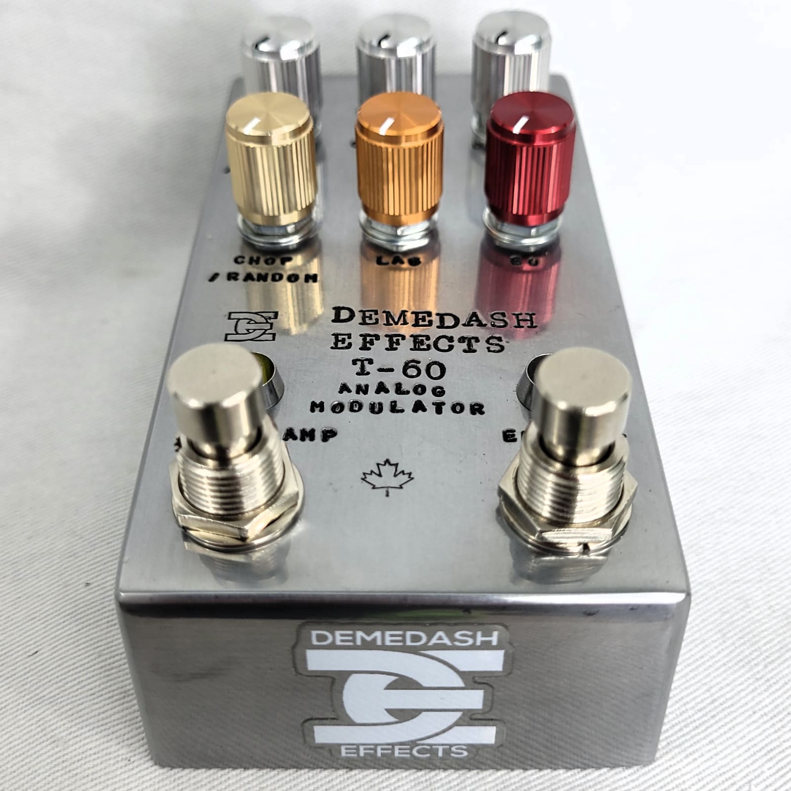 Demedash T60 Analog Modulator Aluminum Bottom